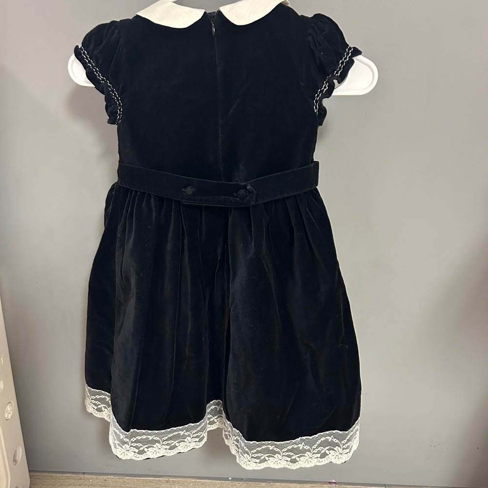Charter Club Girls Black Velvet Smocked‎ Floral Dress Sz 6 Peter Pan Collar - Picture 7 of 10